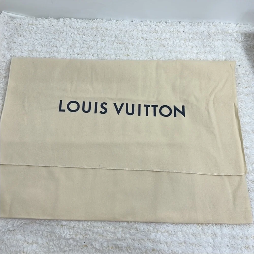 Louis Vuitton Dust Bag Size 22”x15.5”